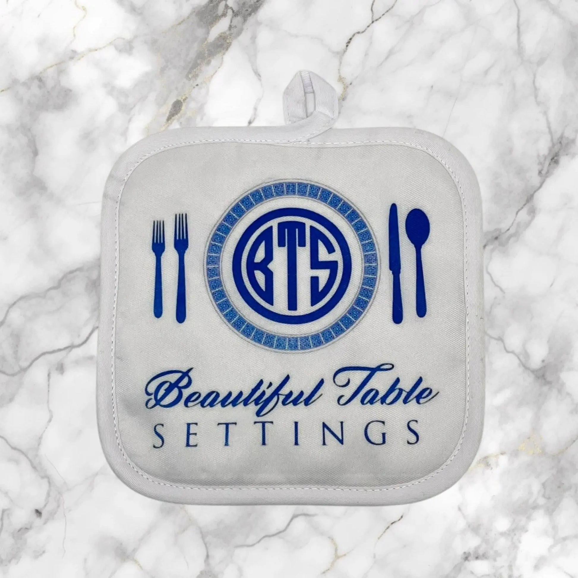 Beautiful Table Settings Pot Holder Jane & Lizzee