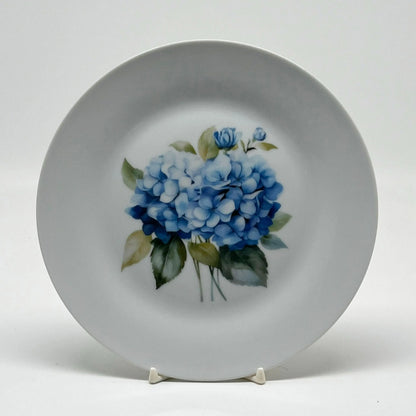 Blue Hydrangea Salad Plate - 7 1/2" | Blue Floral Decor | Spring Tableware Jane & Lizzee
