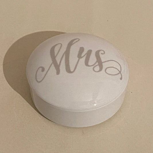 Mrs Keepsake Box Faust Heirlooms