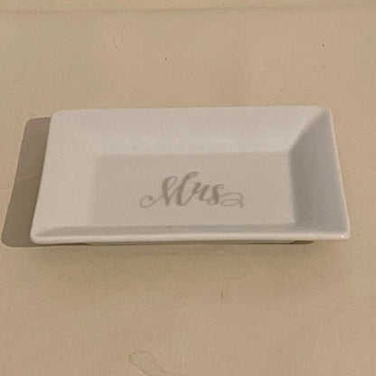 Mrs Ring Dish Faust Heirlooms