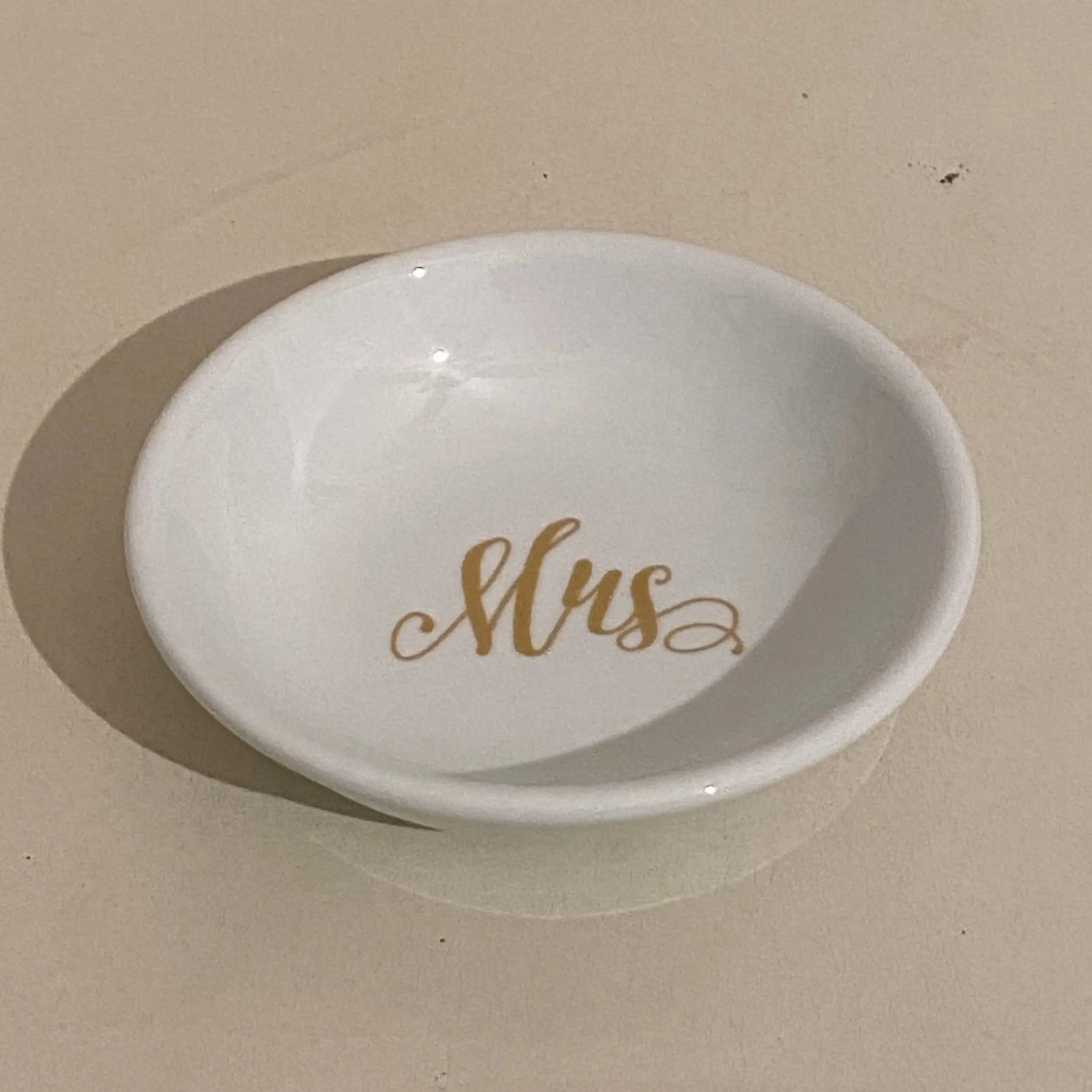 Mrs Ring Dish Faust Heirlooms